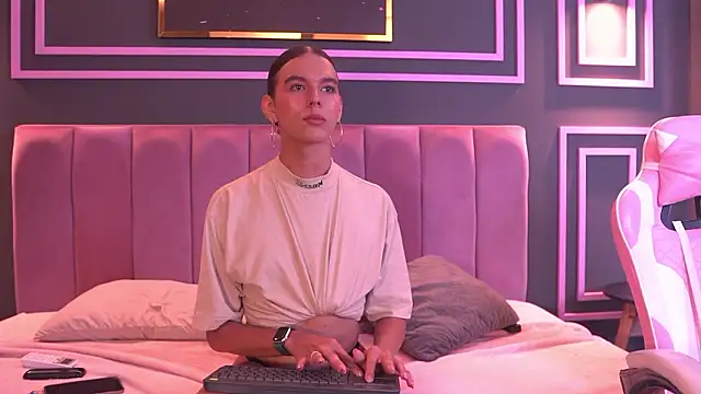 Luxa_Velvet Chat XXX in diretta