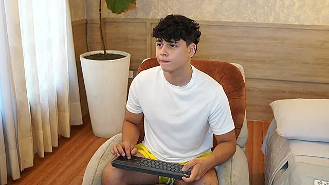 Ethan_occonor's Live XXX Chat