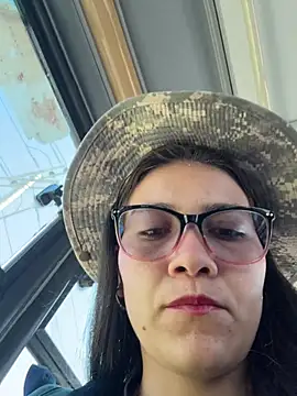 aurora_divine – Naživo XXX chat