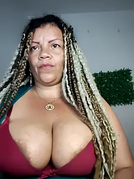 XXX chat uživo modela Eva_Luxei