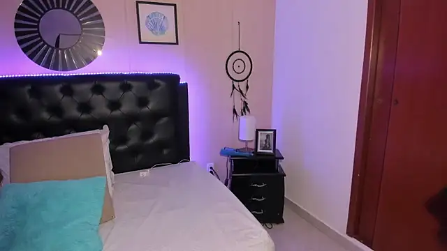 Chat +18 de LolaVillalobos ao vivo