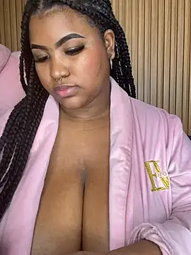 AinaraJimenezのライブXXXチャット