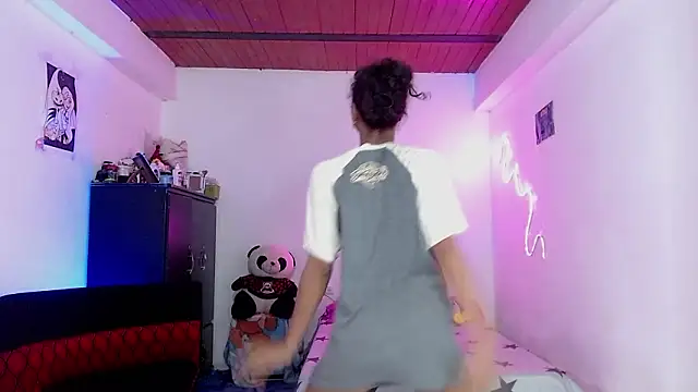 Chelsea__2: онлайн-секс-чат