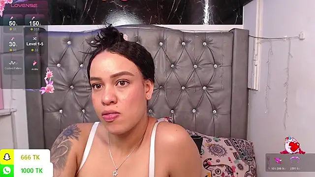 LAILAGUMMY Live XXX-chat