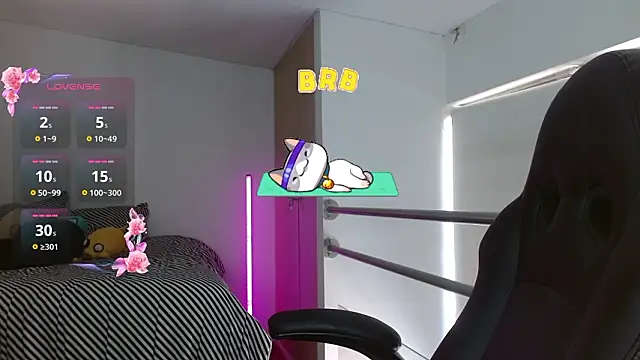 KoraRousee: онлайн-секс-чат