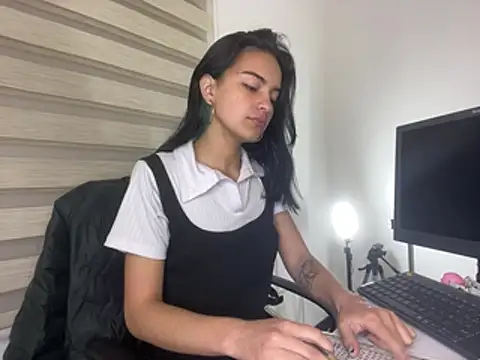 bliinkii_and_luka_ Webcam show