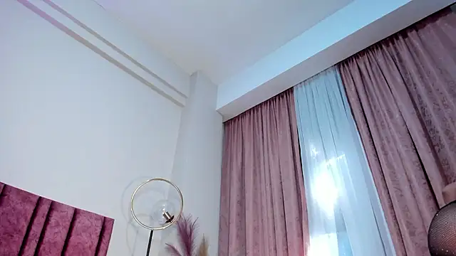 دردشة SeleneLujan الجنسية المباشرة