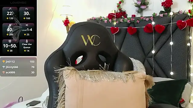 Chat +18 de IndraKaur_ ao vivo