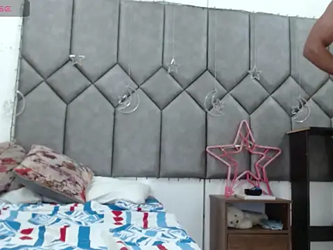 Pertunjukan Kamera Web Antwan145