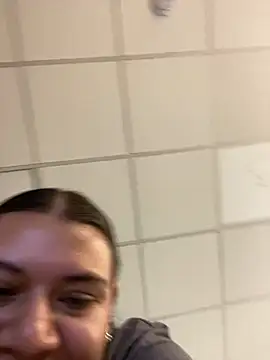 Maya_Manes – Live XXX-chat