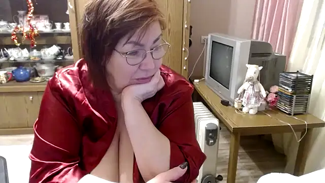 Stelladivafox: онлайн-секс-чат