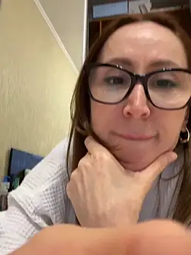 Živý XXX chat LauraDavis