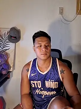 Felix_Asher webkamerás műsora