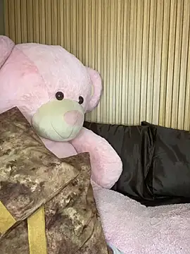 AinaraJimenez Adlı Modelin Canlı XXX Sohbeti