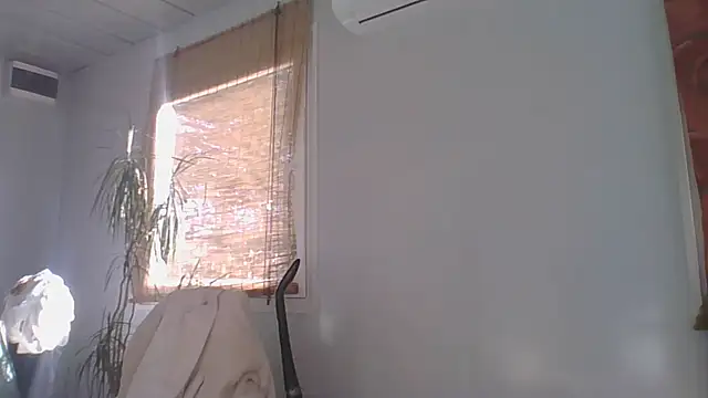 fulloferotic Chat XXX live