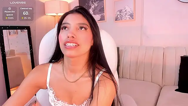 Tiffany_Low's Live XXX Chat