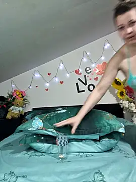 SweetMaddy888 Chat XXX in diretta