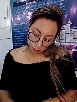 Katalina_S3xy 即時 XXX 聊天