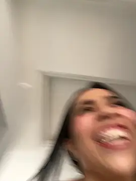 Rosa_25x Webcam-Show