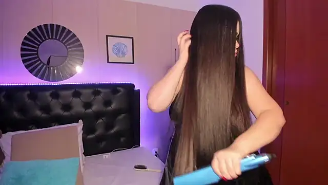 LolaVillalobos Chat XXX live