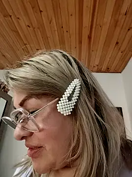 AlexxiaaMat Chat XXX live