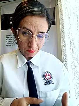 Valentina--1 现场XXX聊天