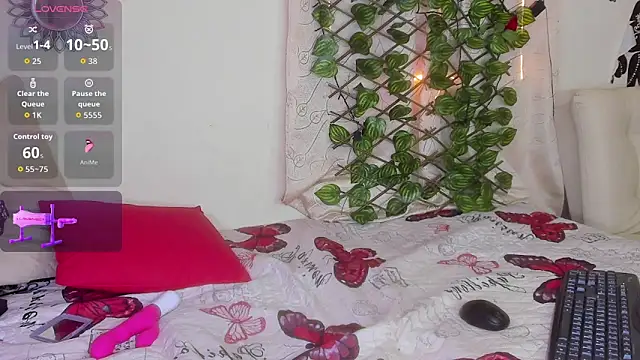 Juli_castillo1 – Naživo XXX chat