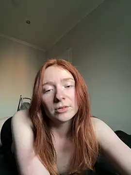 HoneyBunny18's Live XXX Chat