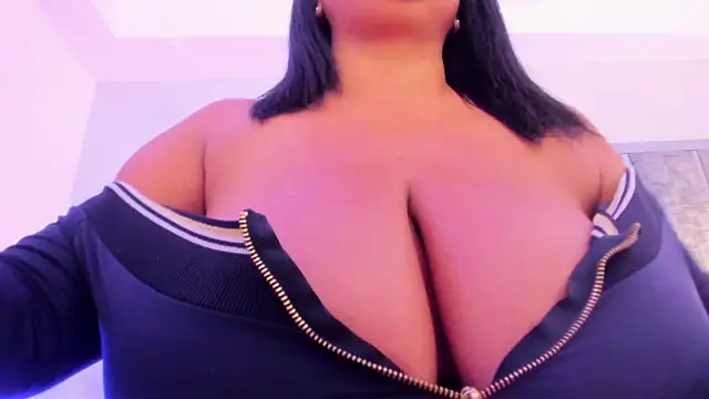 XXX chat uživo modela Ciara_Benet