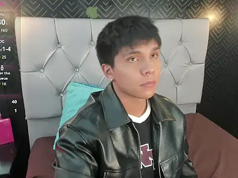 Thiago_Kozak – Naživo XXX chat