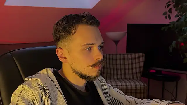 naked_psy Chat XXX in diretta