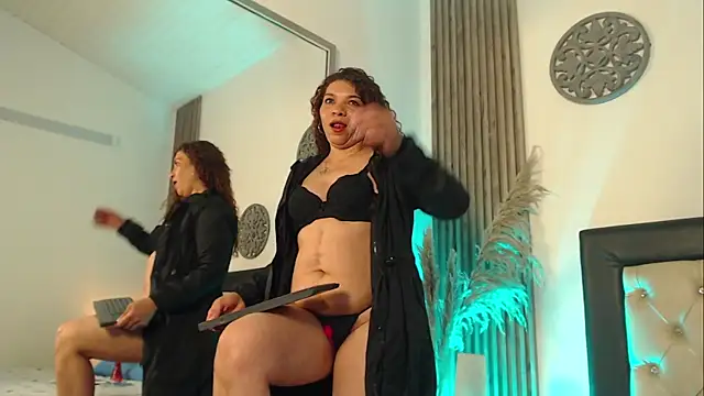 Serena_Houstonn's Live XXX Chat