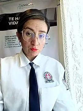 Valentina--1 live XXX chat