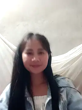 Him_MountainGirl's Live XXX Chat