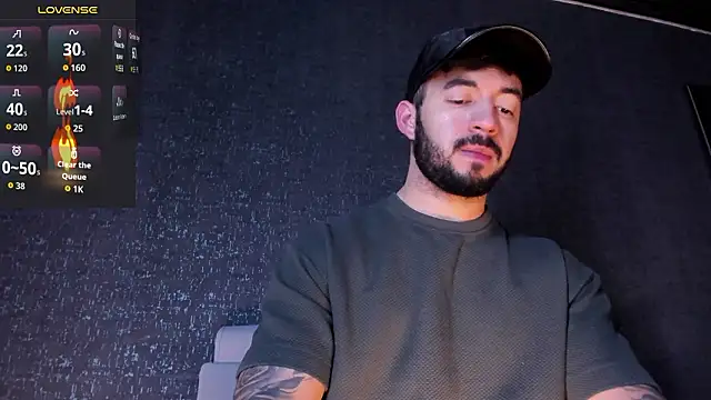 Chat XXX ao vivo de MarkWalker__