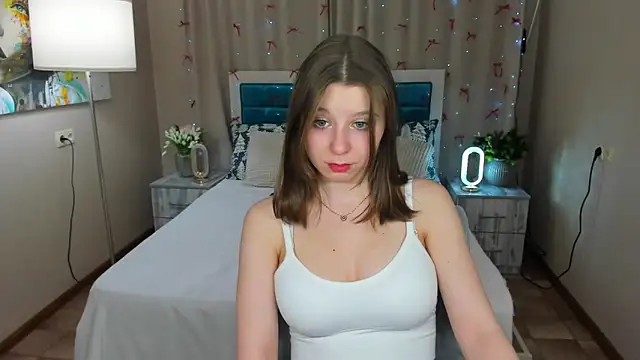 RinaMoore Live XXX-chat