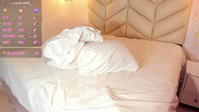 XXX chat uživo modela Staarhot