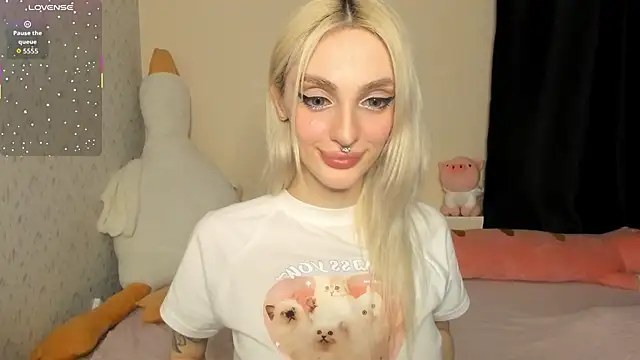 succubantra Chat XXX live