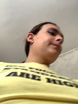 Webkamerová show La-Gatiita-trans