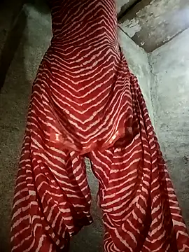 Chat XXX en directo de Sunali_Bendre