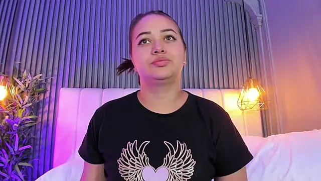 AnaisClark: онлайн-секс-чат