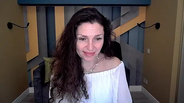 Chat XXX en directo de EllaLong