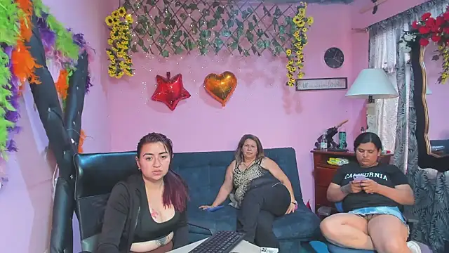 lesbiancuple Chat XXX live