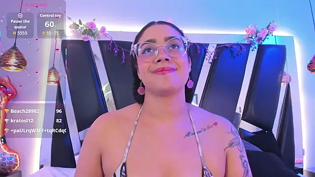 antonelllepiercee Chat XXX live