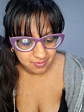 دردشة ZaidaWet الجنسية المباشرة