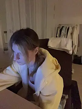 MaryHigginsのライブXXXチャット