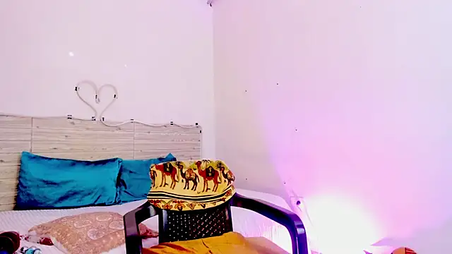 lilahSweet 现场XXX聊天