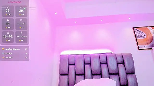 martina_mancini's Live XXX Chat