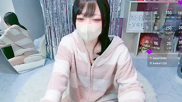 miko_nyan élő XXX-chatje