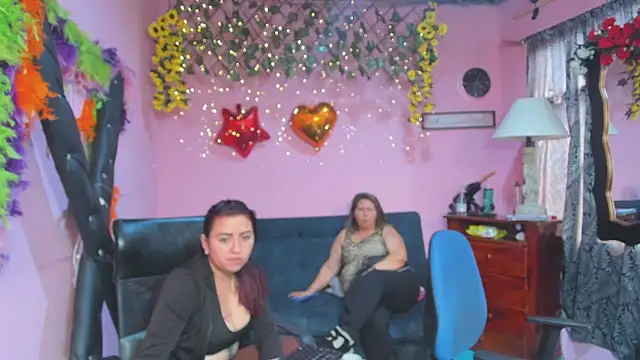 lesbiancuple Live XXX Chat